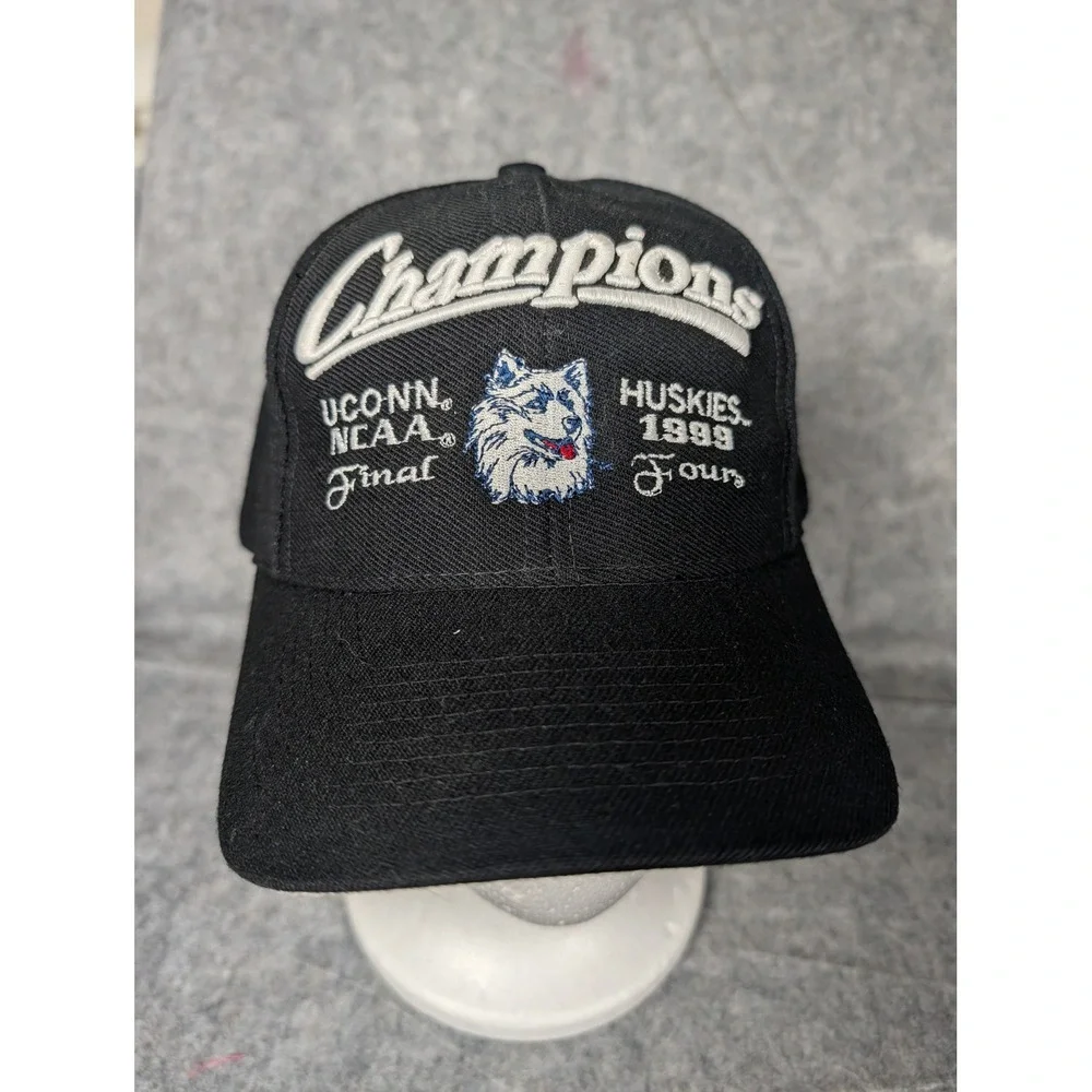 UCONN Huskies‎ NCAA 1999 Champions Final Four Snapback Hat Black Adjustable